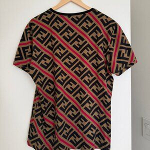 FENDI T Shirt